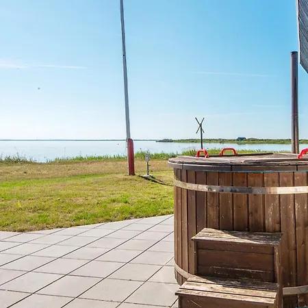 8 Person In Ulfborg-by Traum